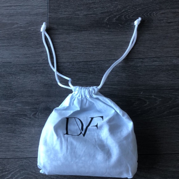 NWT Diane Von Furstenberg Black & White Clutch - Picture 6 of 10